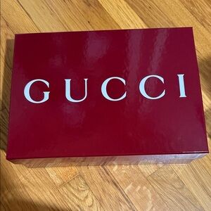 Gucci Burgundy Gift Box